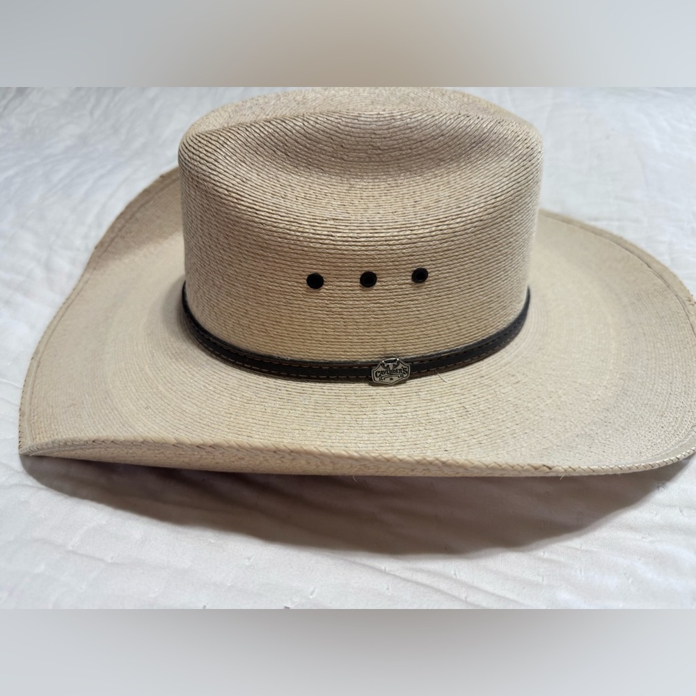 Cavender’s Cowboy Hat